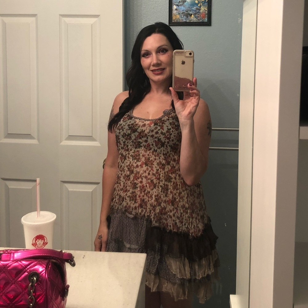 Dress - Picture 2 of 3